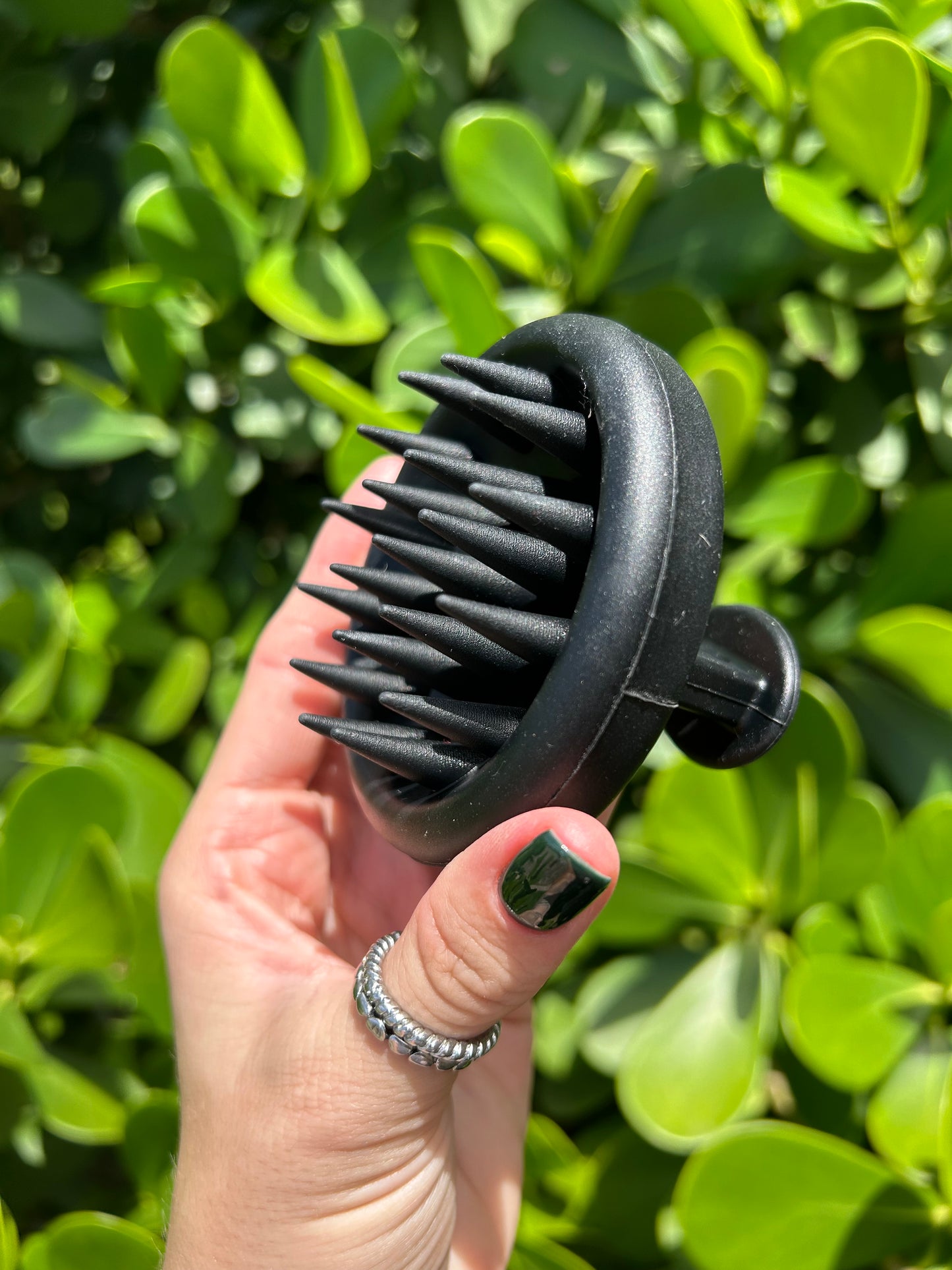 HVNLY SHAMPOO BRUSH