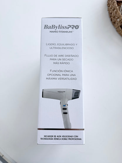 BABYLISS PRO NANO TITANIUM DRYER PROFESIONAL
