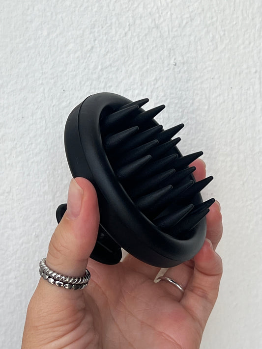 HVNLY SHAMPOO BRUSH